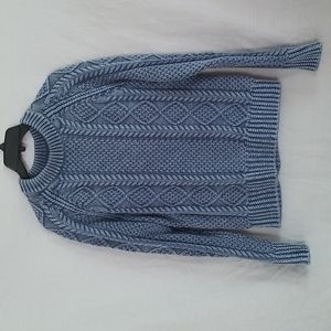Blue cotton knit swaeter